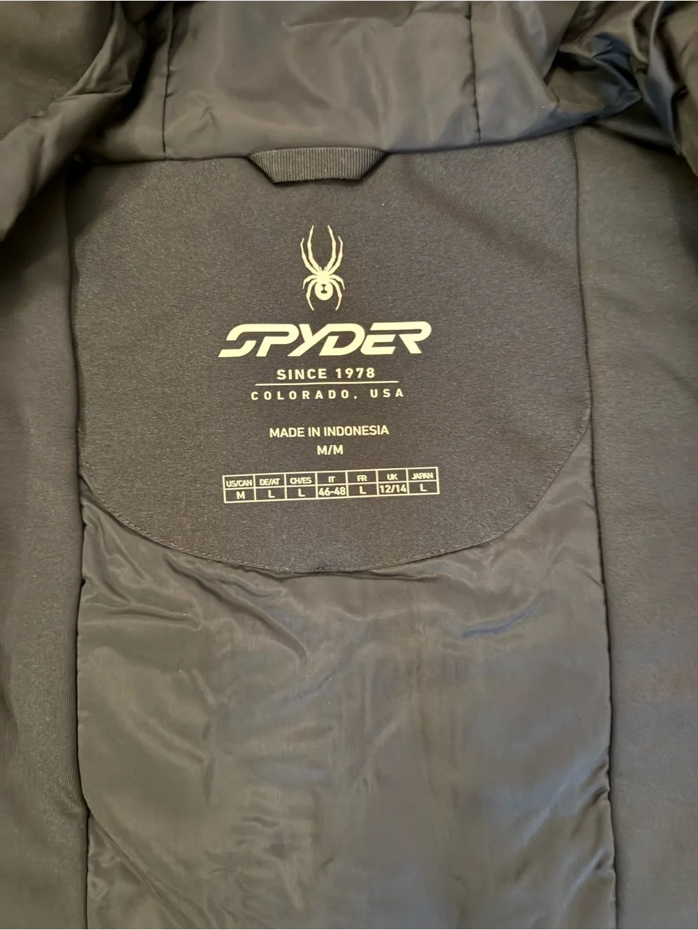 Spyder Snow Black and White Hooded Jacket, Size Medium with Contrast Sleeves